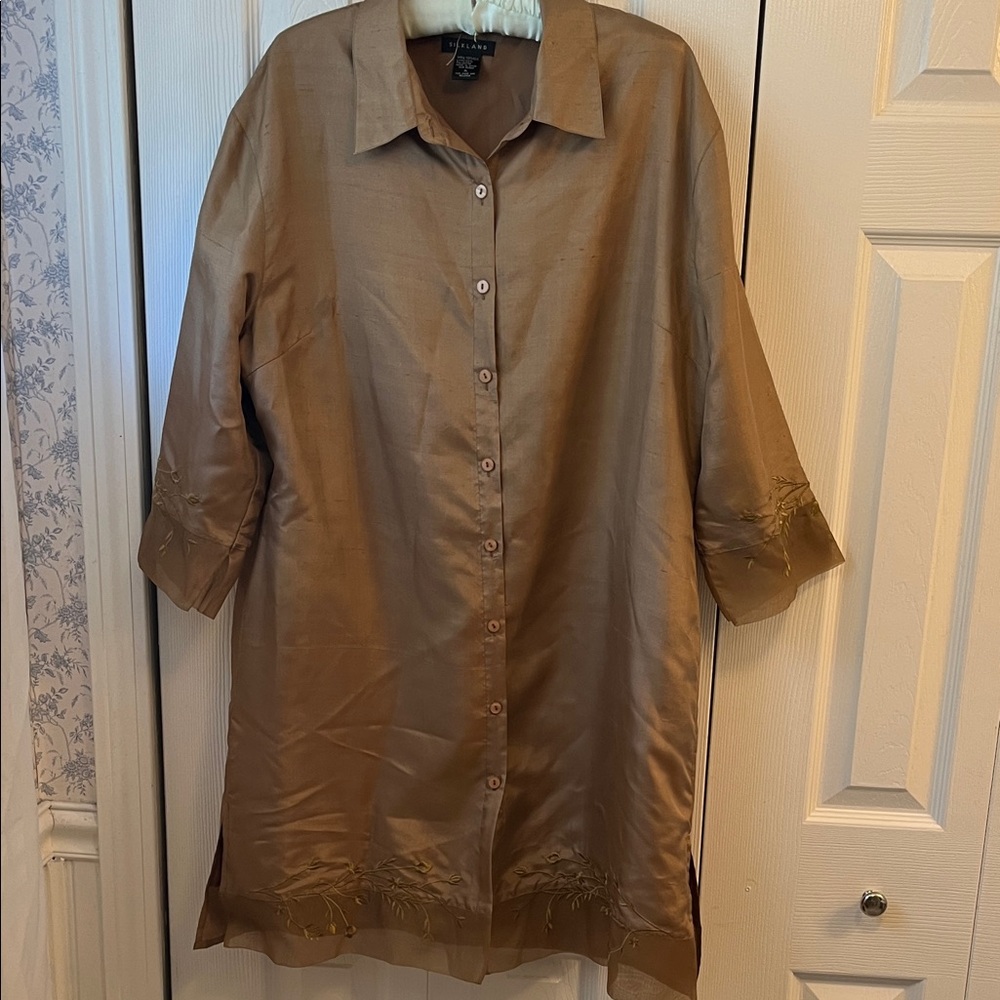 SilkLand Luxurious Tan Silk Shirt